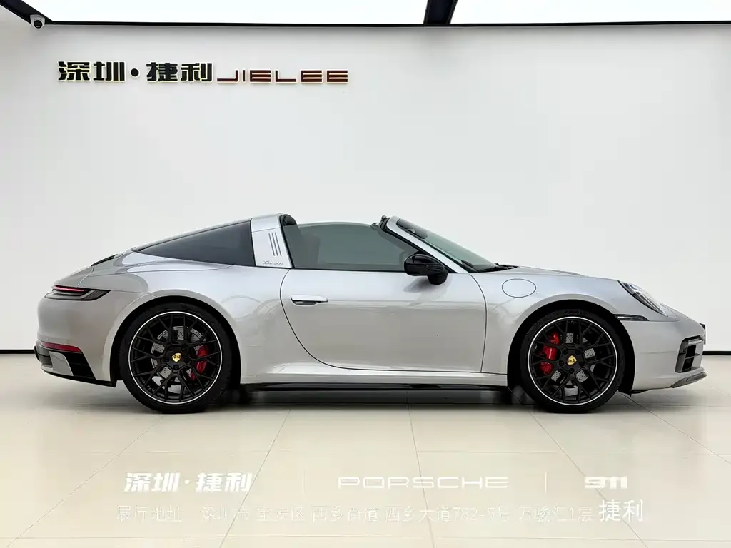 Porsche 911 2023 из CN, фото 3