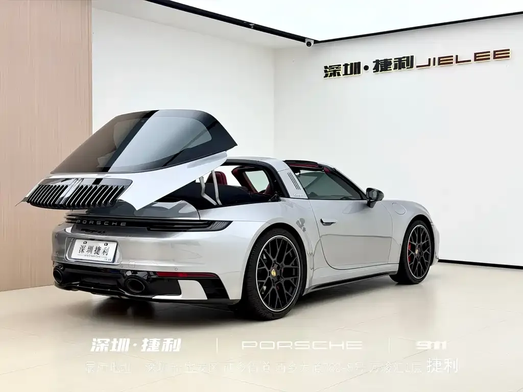 Porsche 911 2023 из CN, фото 10