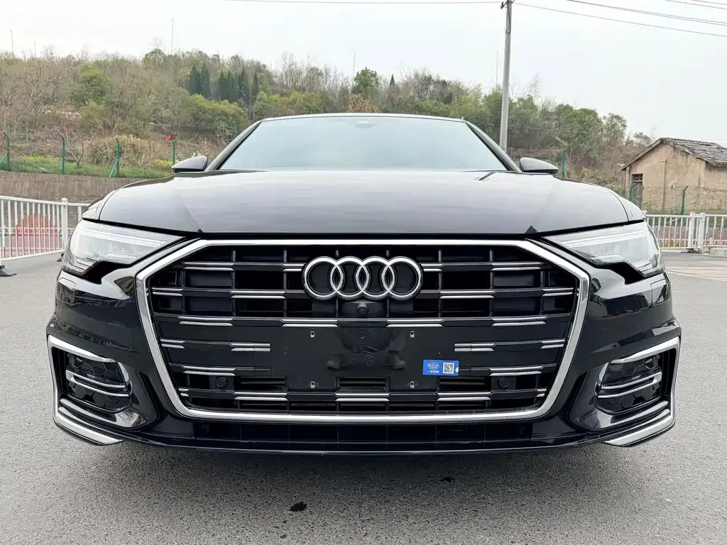 Audi A6L — фото 2