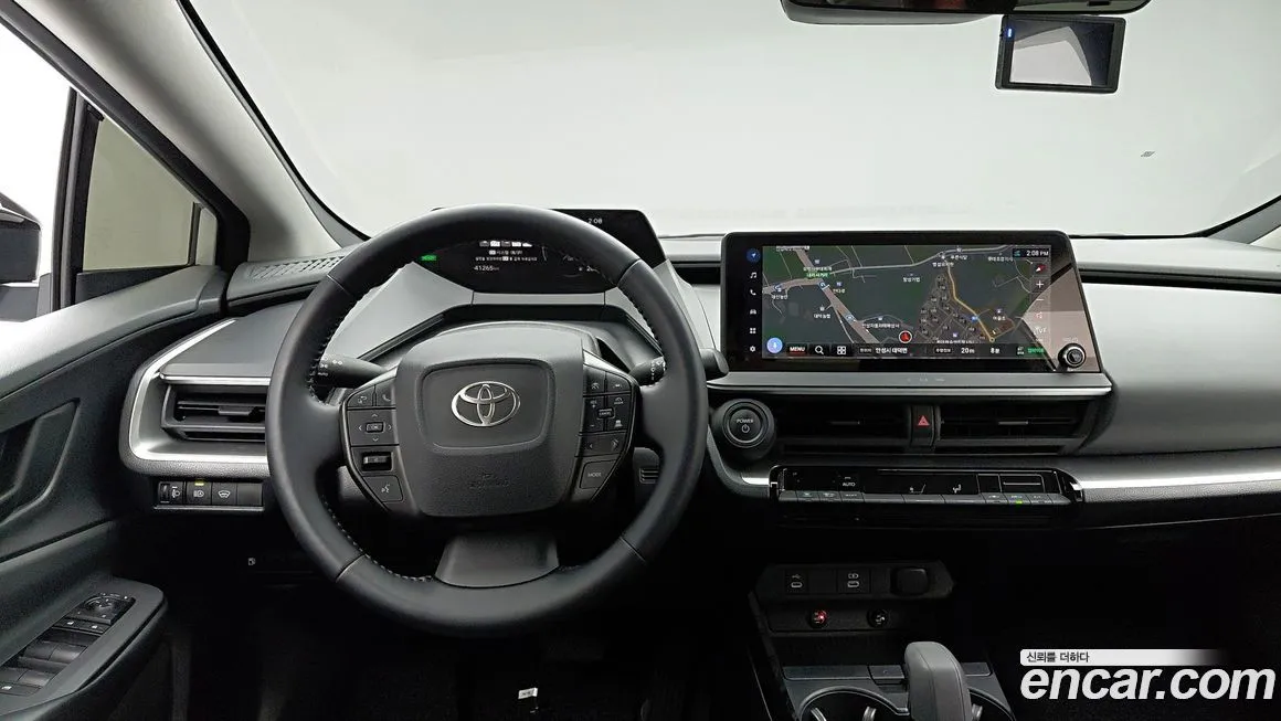 Toyota Prius 2024 из KR, фото 9