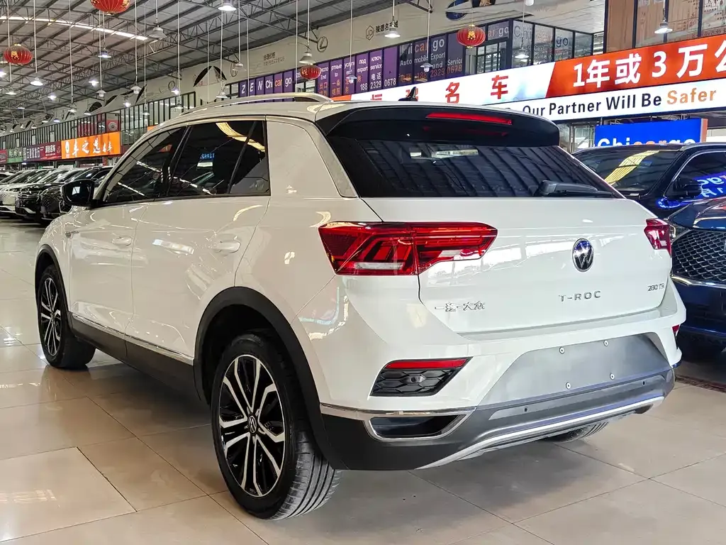 Volkswagen T-Roc 2023 из CN, фото 6