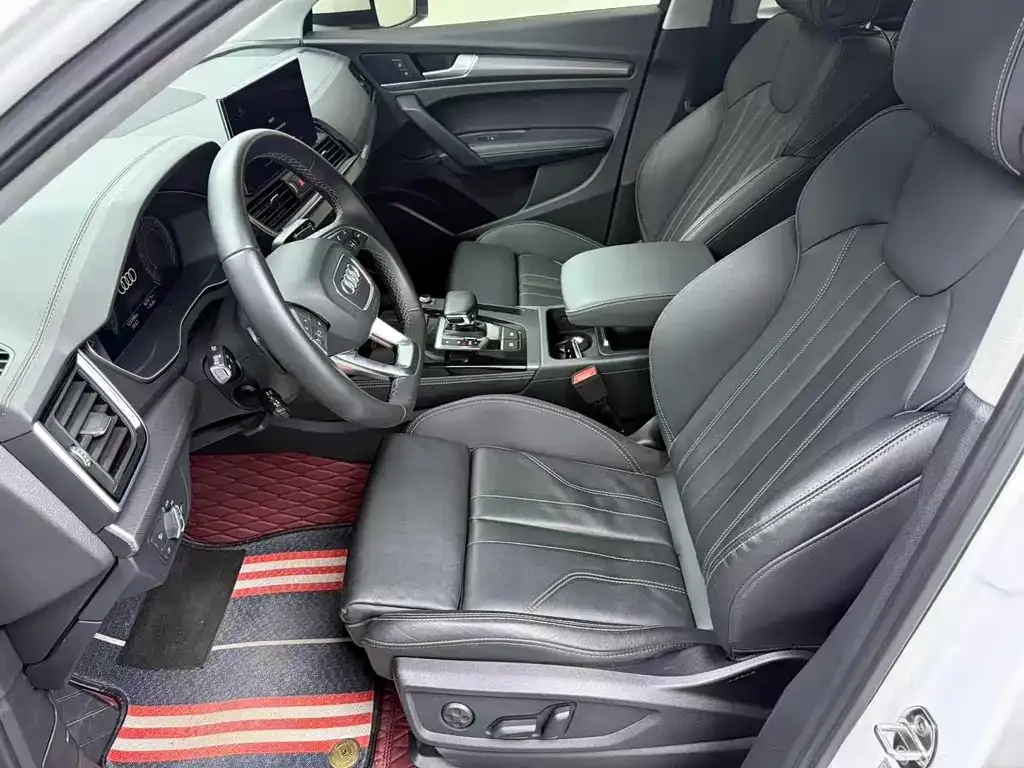 Audi Q5L 2022 из CN, фото 7