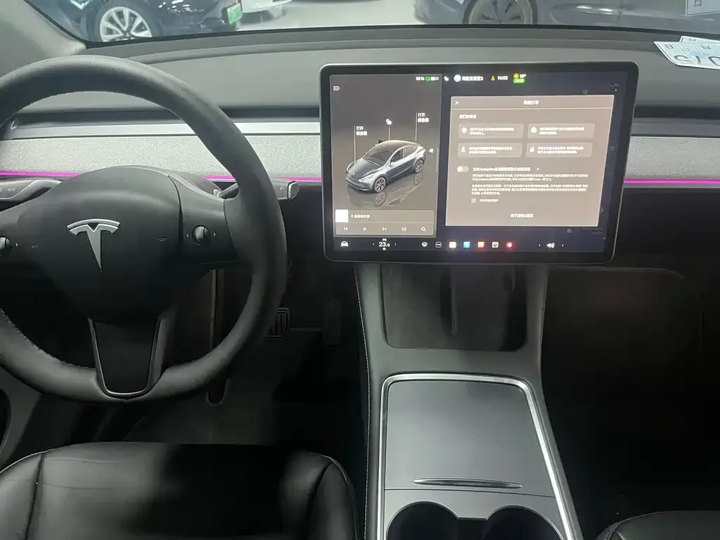 Tesla Model Y — фото 5