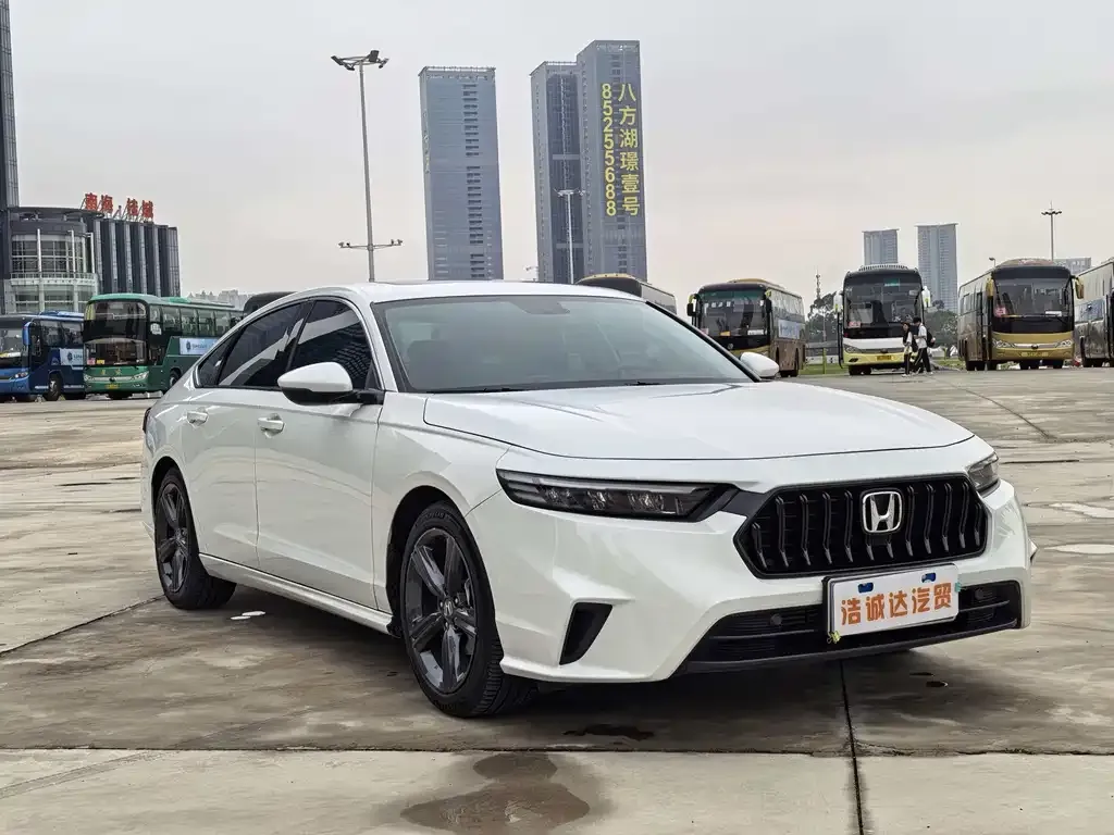 Honda Inspire — фото 10