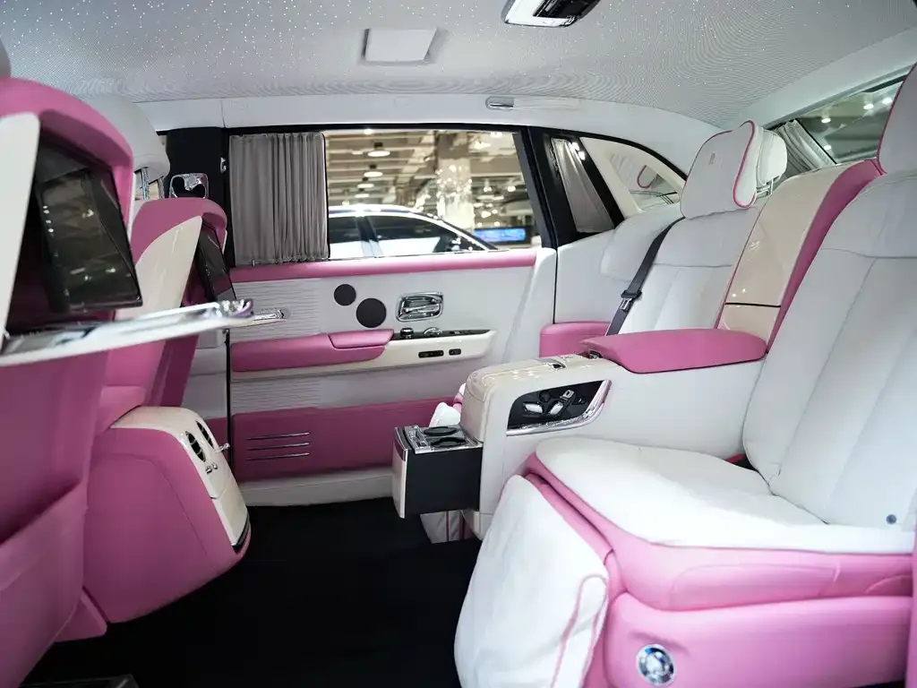 Rolls-Royce Phantom 2021 из CN, фото 6