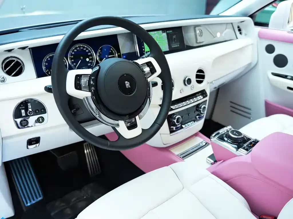Rolls-Royce Phantom 2021 из CN, фото 9
