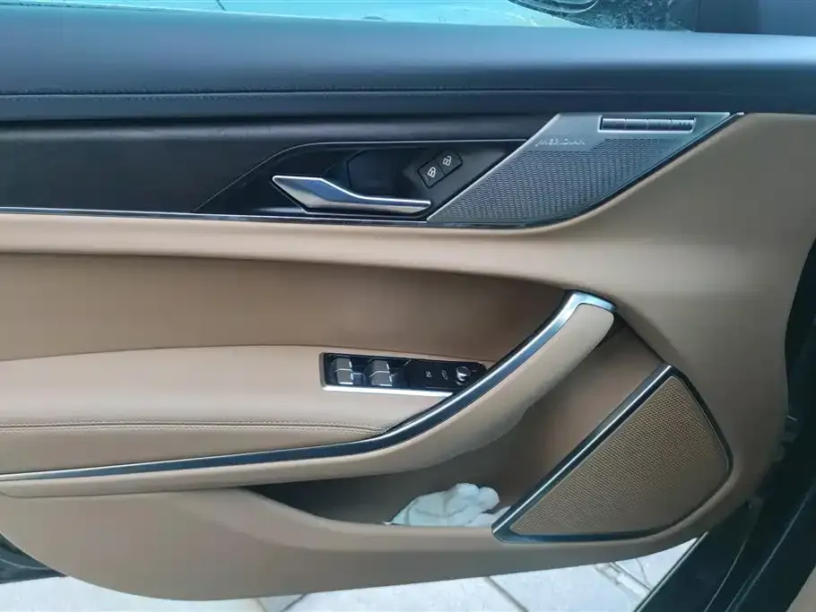 Jaguar XFL 2024 из CN, фото 7