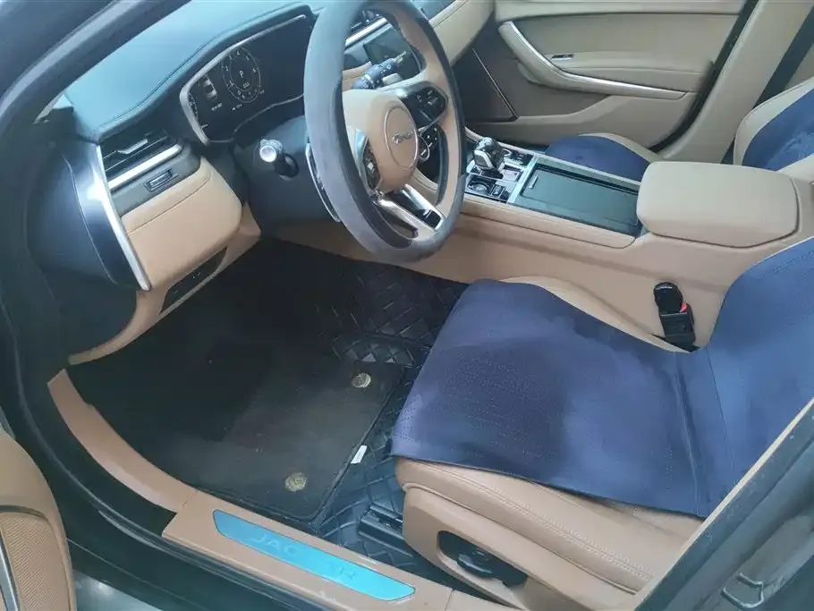 Jaguar XFL 2024 из CN, фото 3
