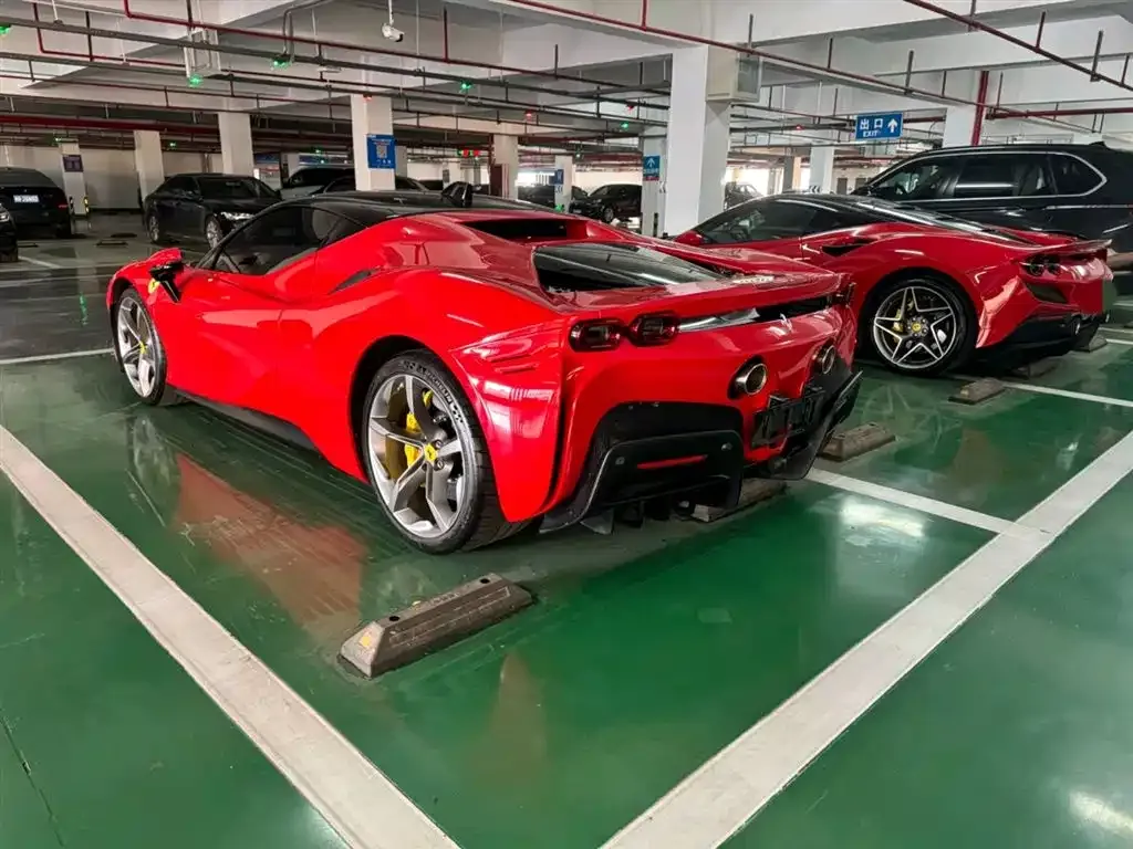 Ferrari SF90 2023 из CN, фото 4