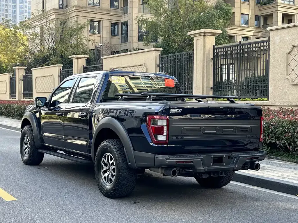 Ford F-150 Raptor — фото 4