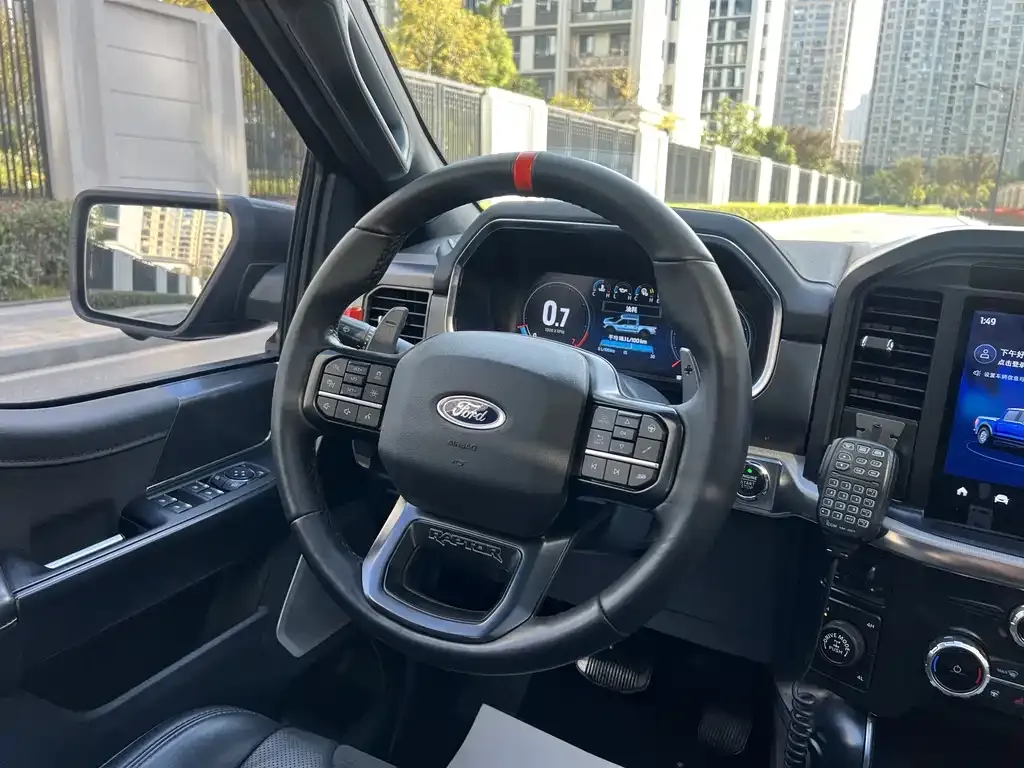Ford F-150 Raptor — фото 5