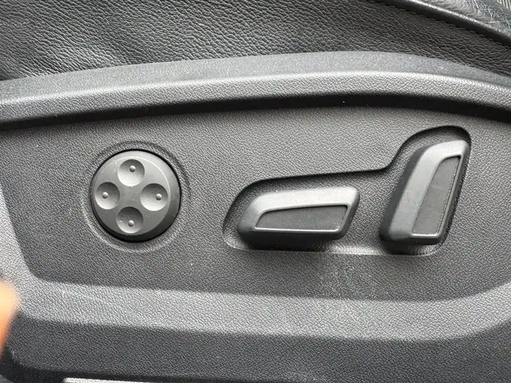 Audi Q2L 2021 из CN, фото 10