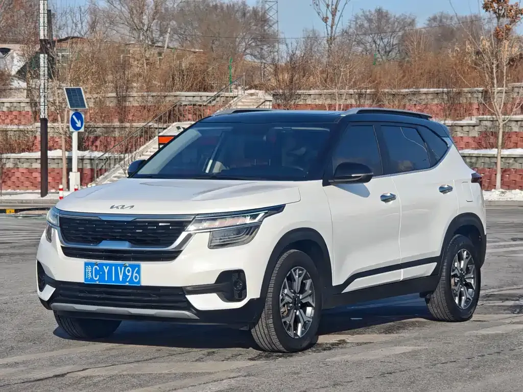 Kia KX3 2022 из CN, фото 1