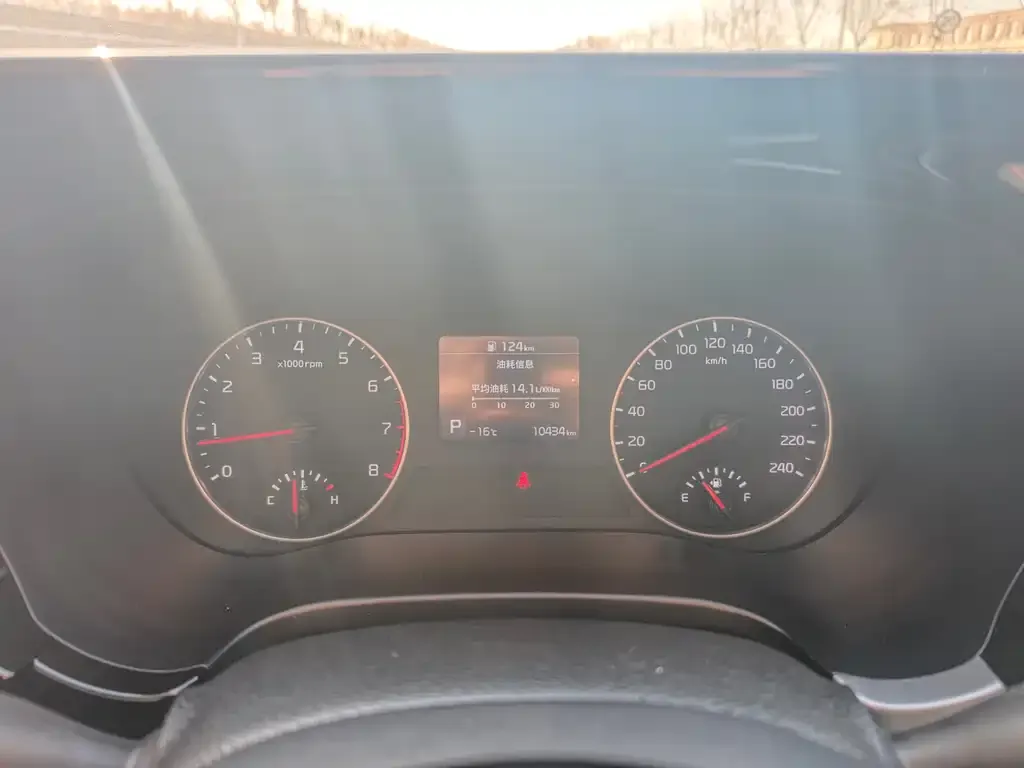 Kia KX3 2022 из CN, фото 2