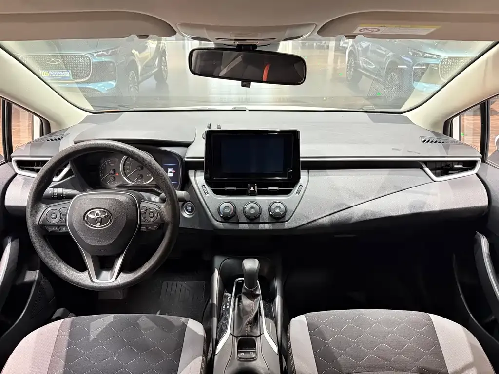 Toyota Corolla 2024 из CN, фото 6