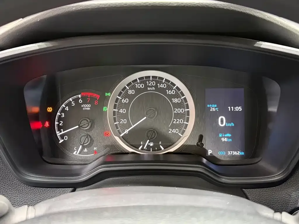 Toyota Corolla 2024 из CN, фото 8