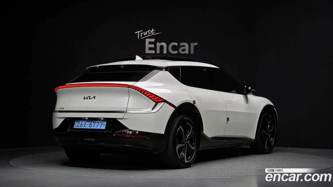 Kia EV6 — фото 4