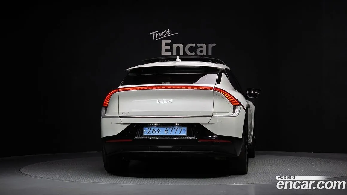 Kia EV6 — фото 3