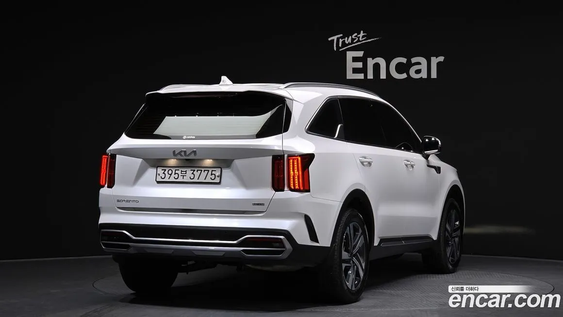 Kia Sorento — фото 4