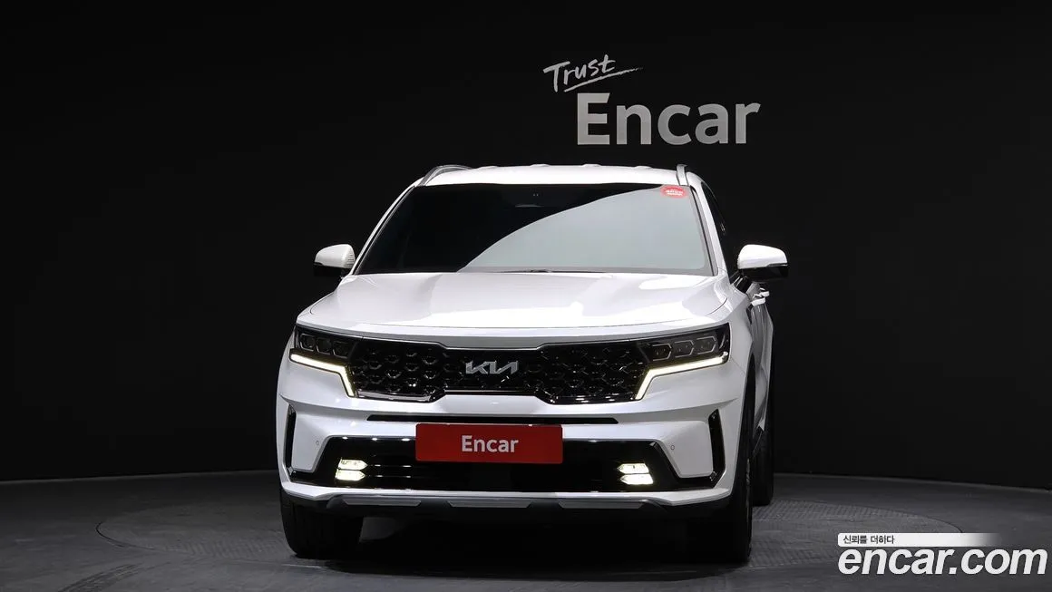 Kia Sorento — фото 9