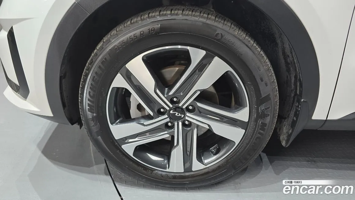 Kia Sorento — фото 7