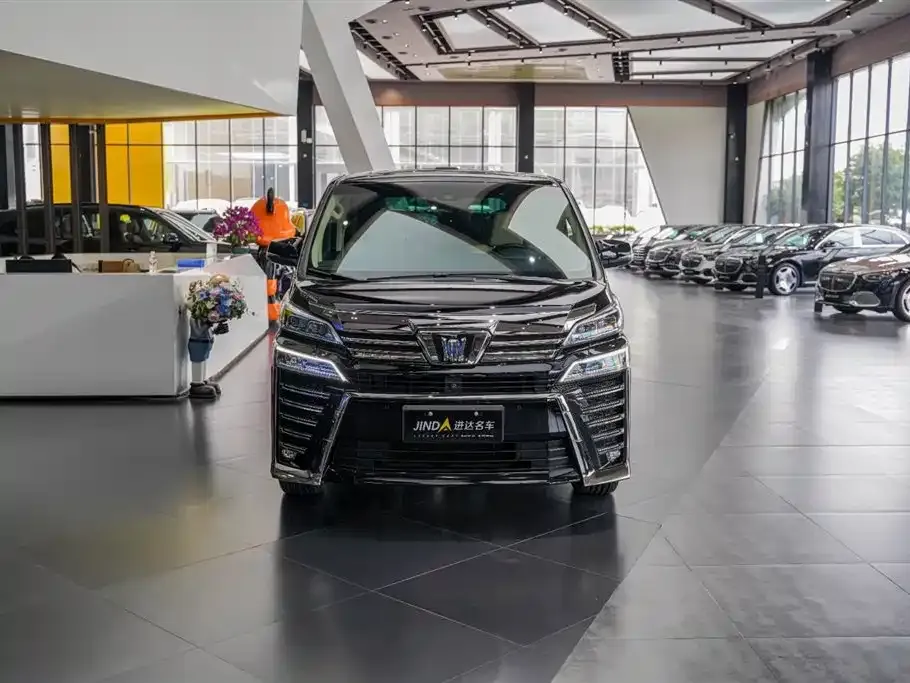 Toyota Vellfire — фото 5