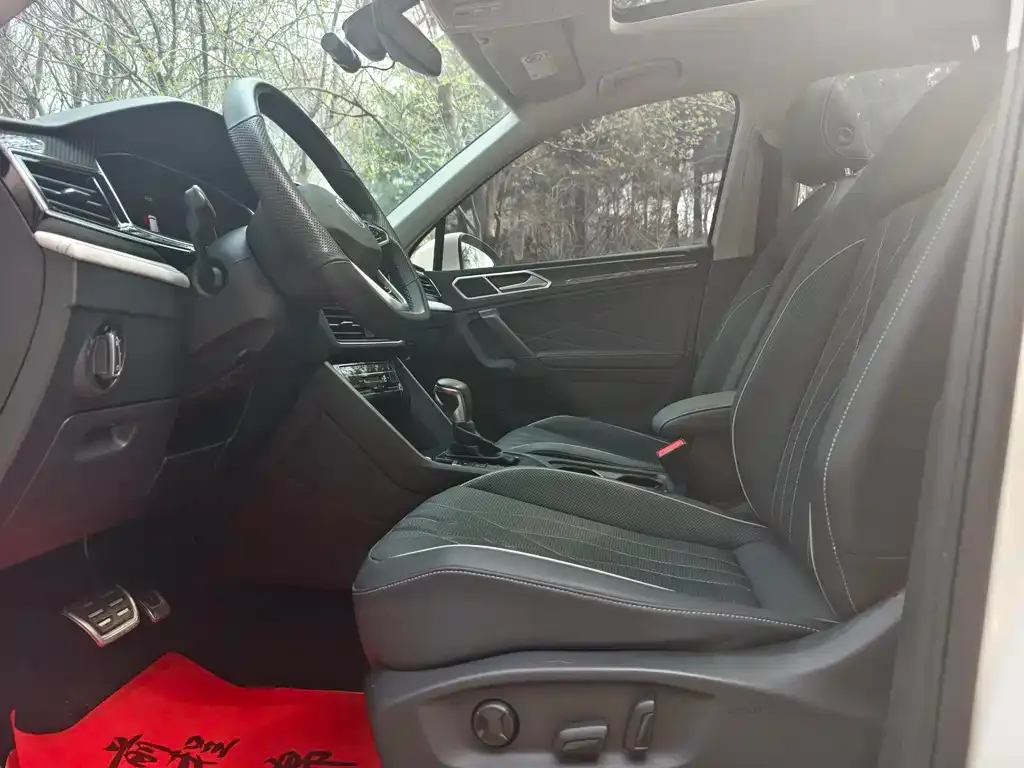 Volkswagen Tiguan L 2022 из CN, фото 5