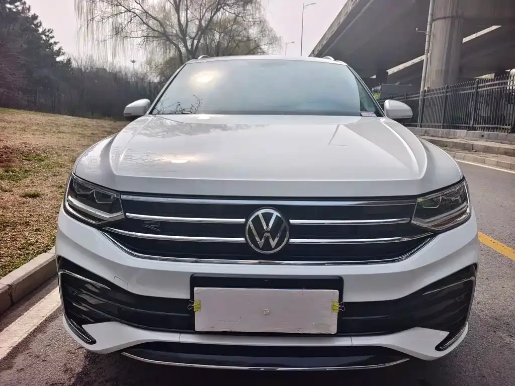 Volkswagen Tiguan L 2022 из CN, фото 6