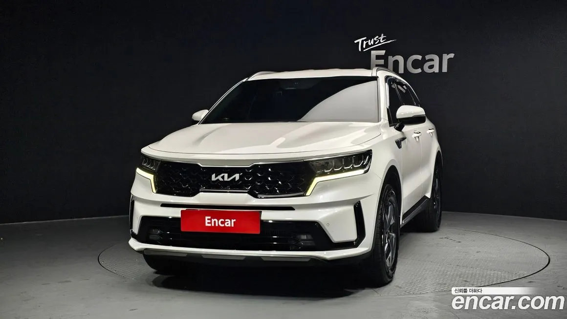 Kia Sorento — фото 6