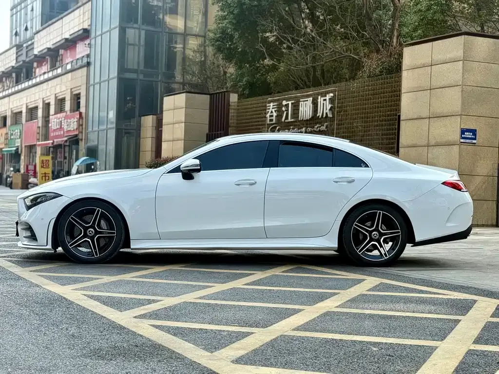 Mercedes-Benz CLS — фото 4