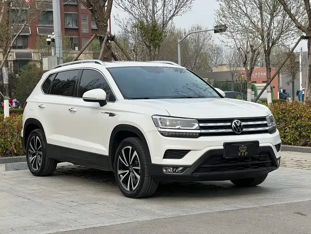 Volkswagen Tharu — фото 4