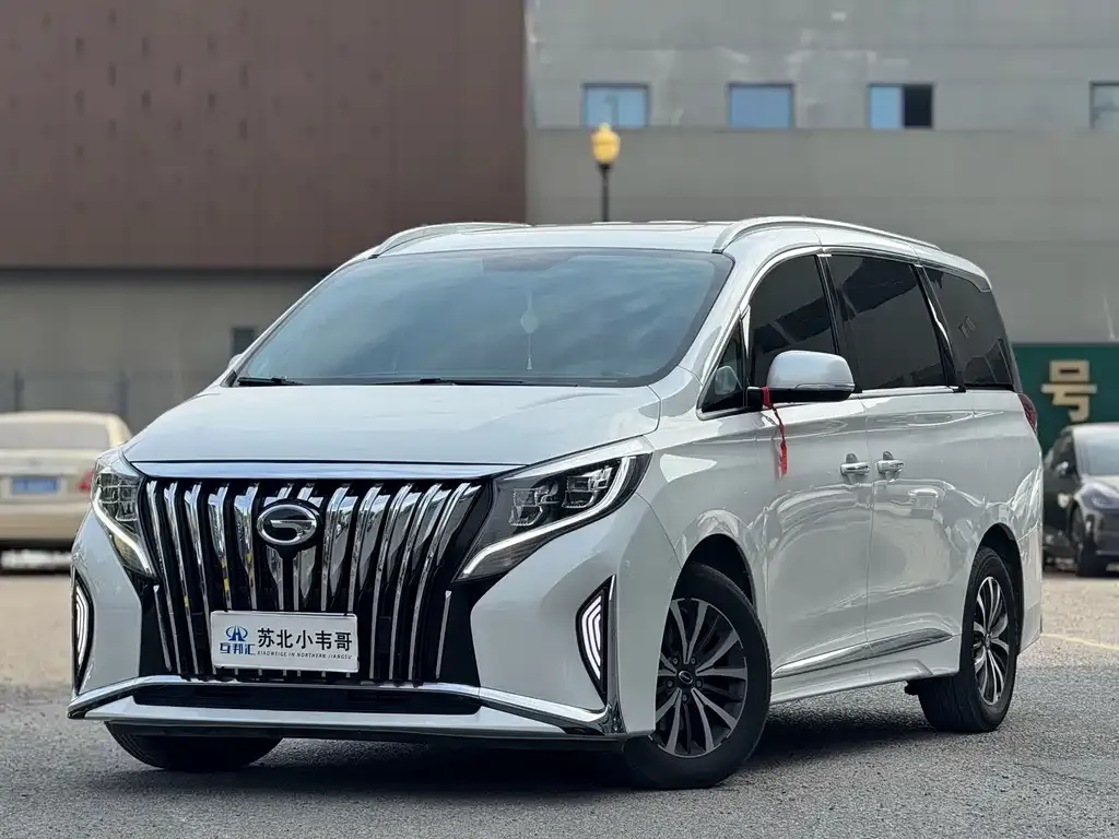 GAC Motor Trumpchi M8 — фото 9