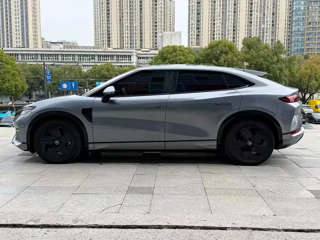 BYD L EV 2024 из CN, фото 10