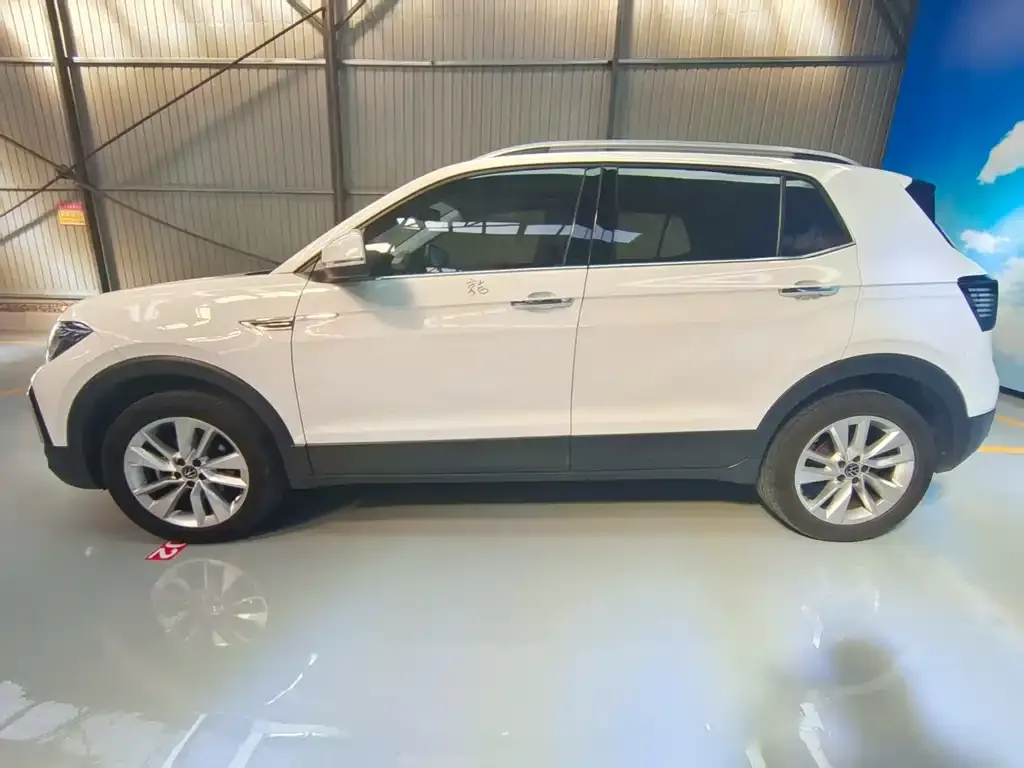 Volkswagen T-Cross — фото 4