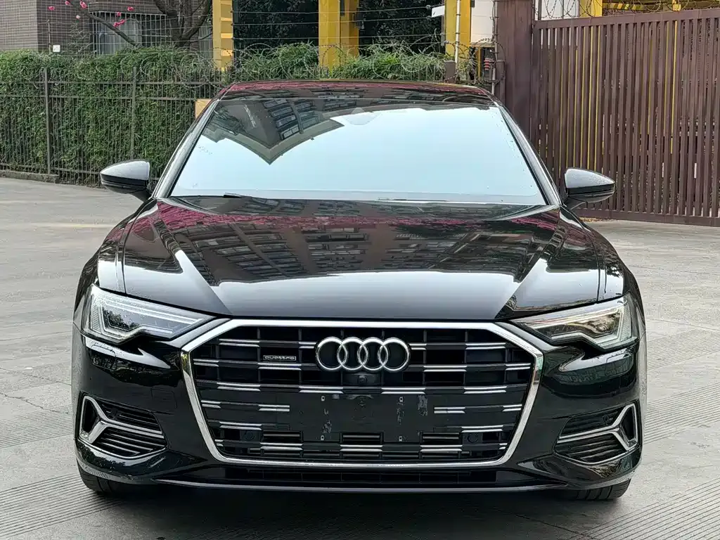 Audi A6L 2023 из CN, фото 7
