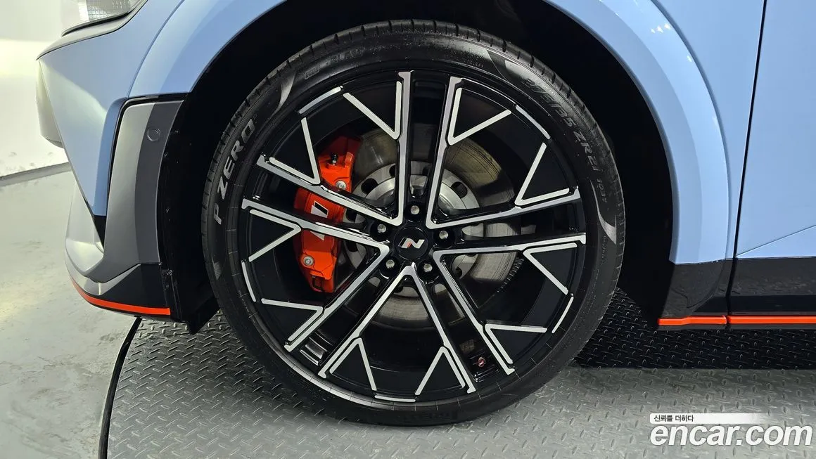 Hyundai Ioniq5 — фото 8