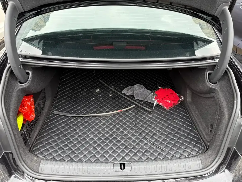 Audi A7L 2024 из CN, фото 10
