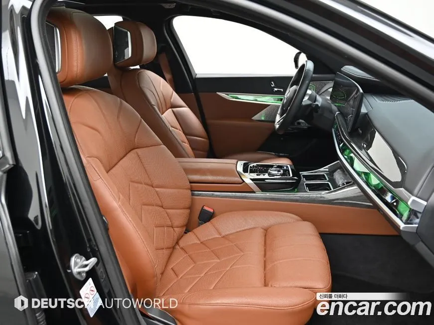 BMW i7 2023 из KR, фото 7