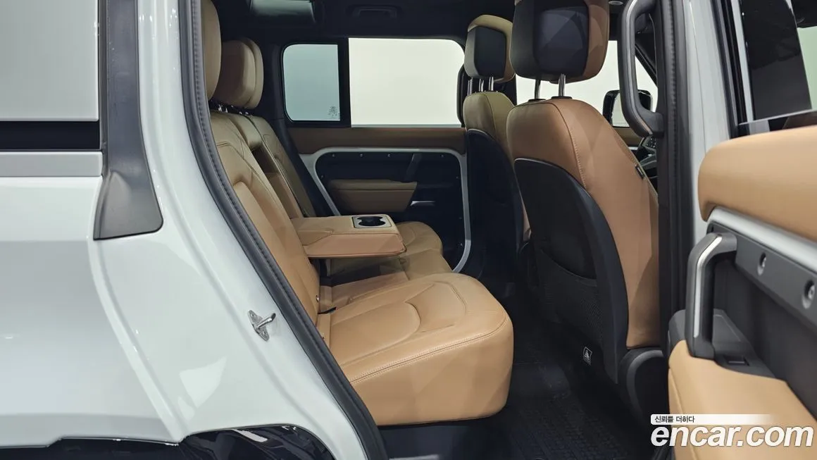 Land Rover Defender 2025 из KR, фото 4