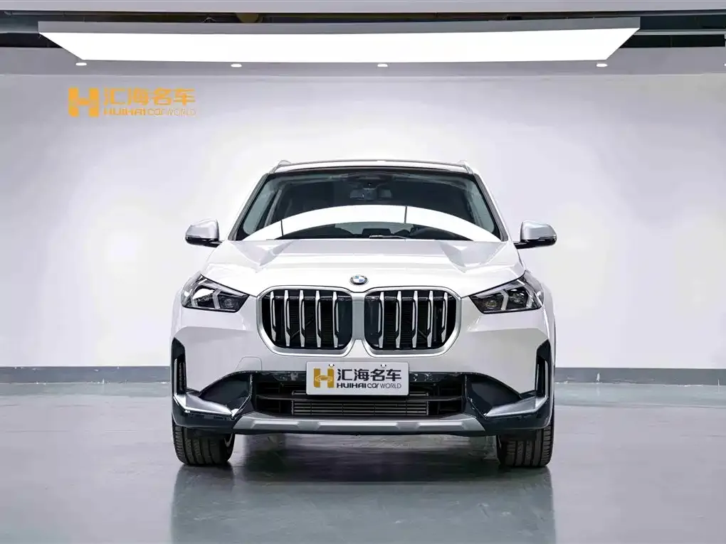 BMW X1 — фото 2