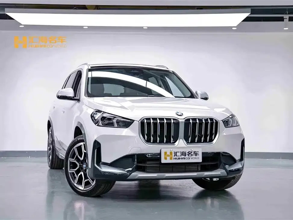 BMW X1 — фото 3