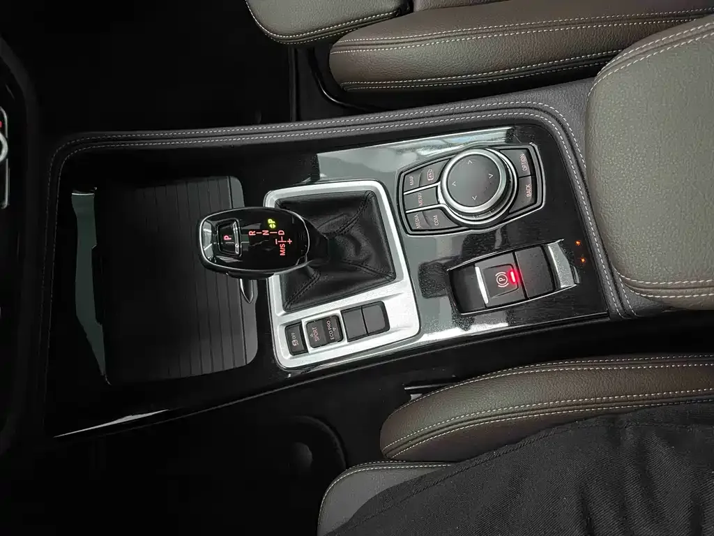 BMW 1 Series — фото 10
