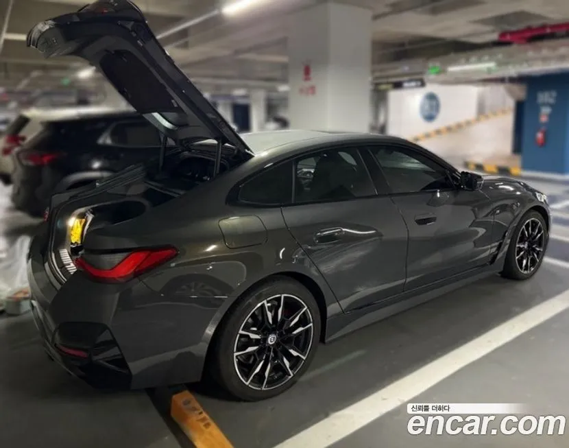 BMW i4 2023 из KR, фото 8