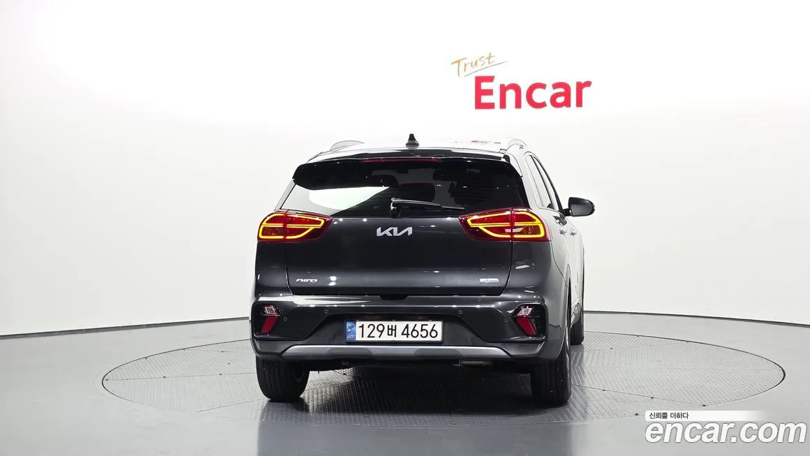 Kia Niro — фото 2