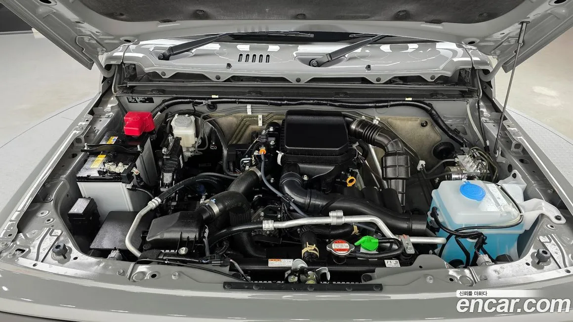 Suzuki Jimny 2025 из KR, фото 10