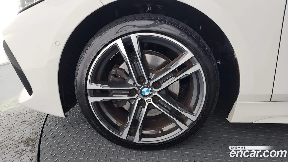 BMW 1-Series 2021 из KR, фото 7
