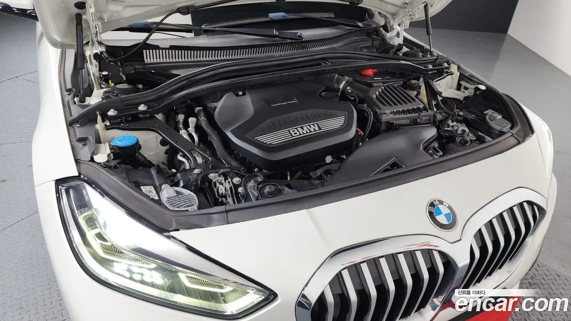 BMW 1-Series 2021 из KR, фото 8
