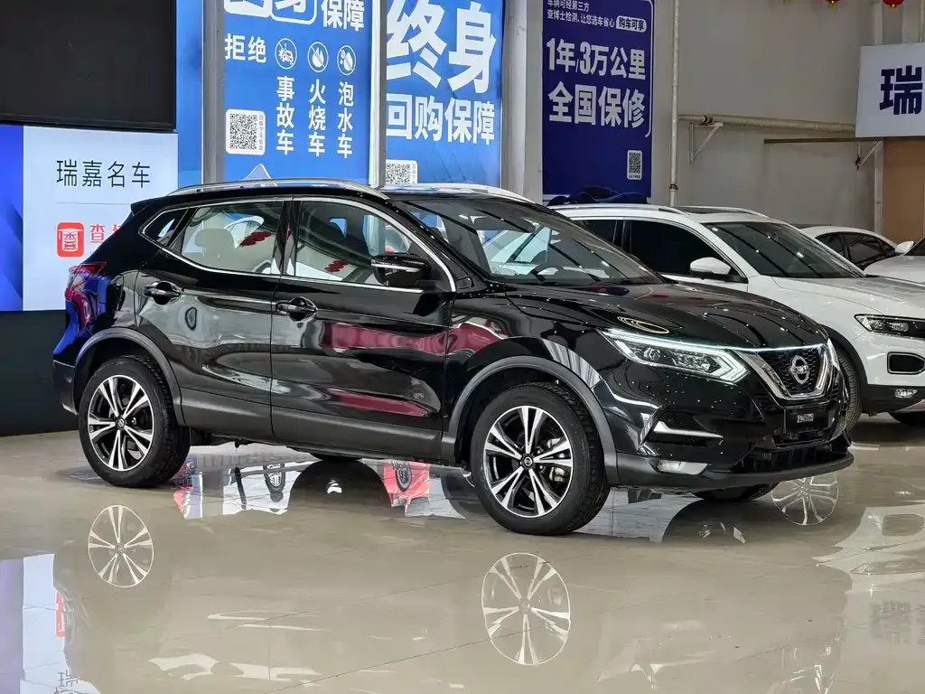 Nissan Qashqai — фото 4