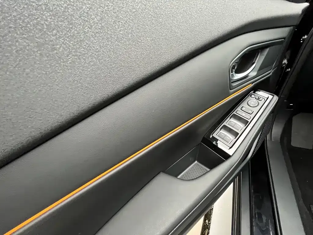 Honda Accord — фото 10