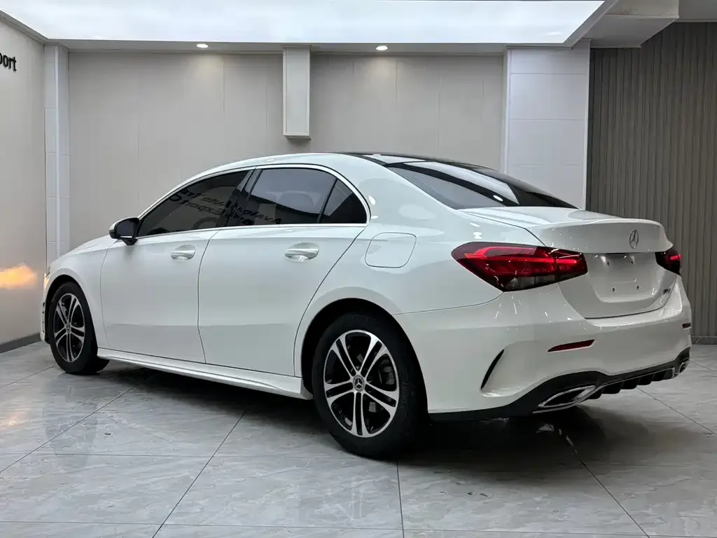 Mercedes-Benz A-Class 2022 из CN, фото 2